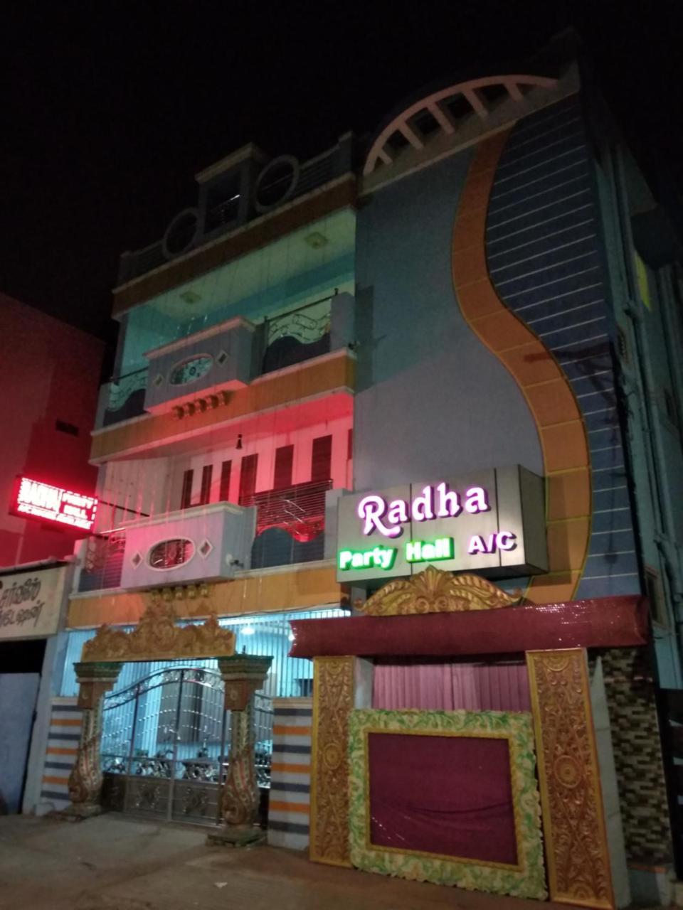 Radha Party Hall カーンチープラム エクステリア 写真